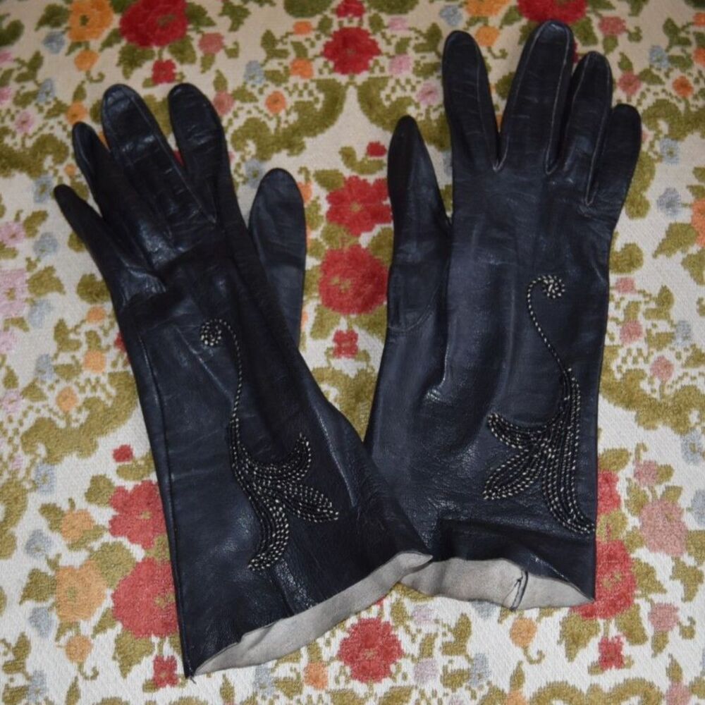 Vintage 1930s Black Leather Gauntlet Gloves Embroidered Leaf Scroll USA Small